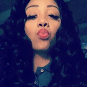 Meet your Posher, Keisha